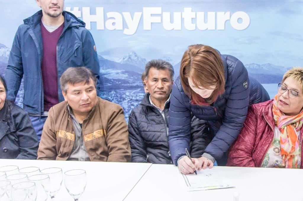 Entregaron nuevos títulos de propiedad en Ushuaia