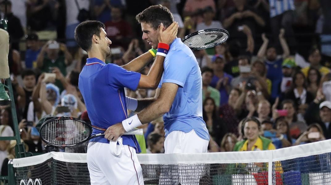 Djokovic saluda a Del Potro. (Foto: AP)