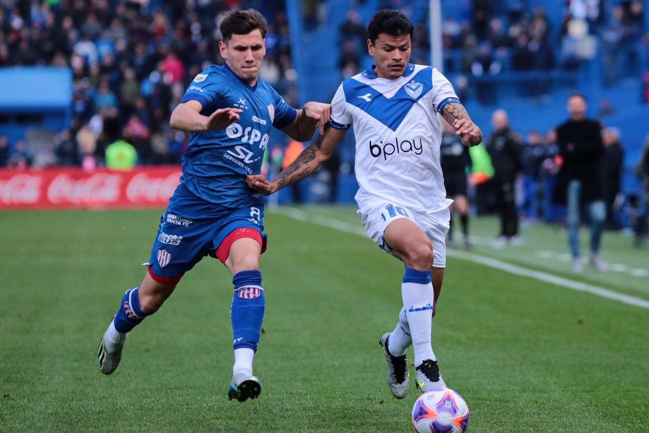 Vélez empató 0-0 ante unión de Santa Fe en la fecha 26 de la Liga profesional 2023. (fotobaires)