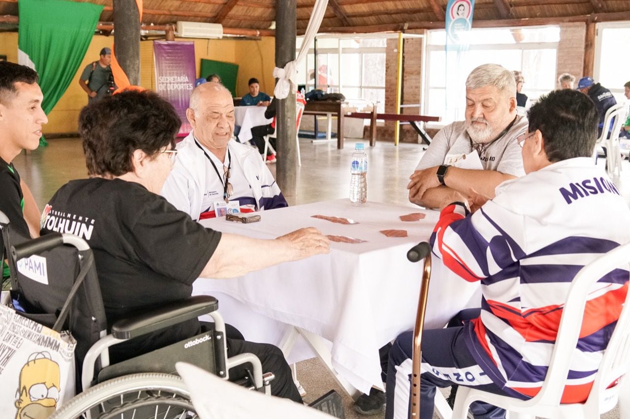 La delegación fueguina continúa disfrutando de los Juegos Nacionales Evita