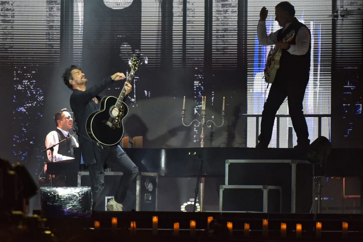 En fotos: el potente show de Ricardo Arjona en el estadio de Instituto