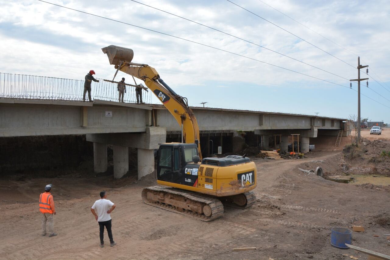 Autopista de la Ruta 34: trabajos en un nuevo puente sobre el Cululú