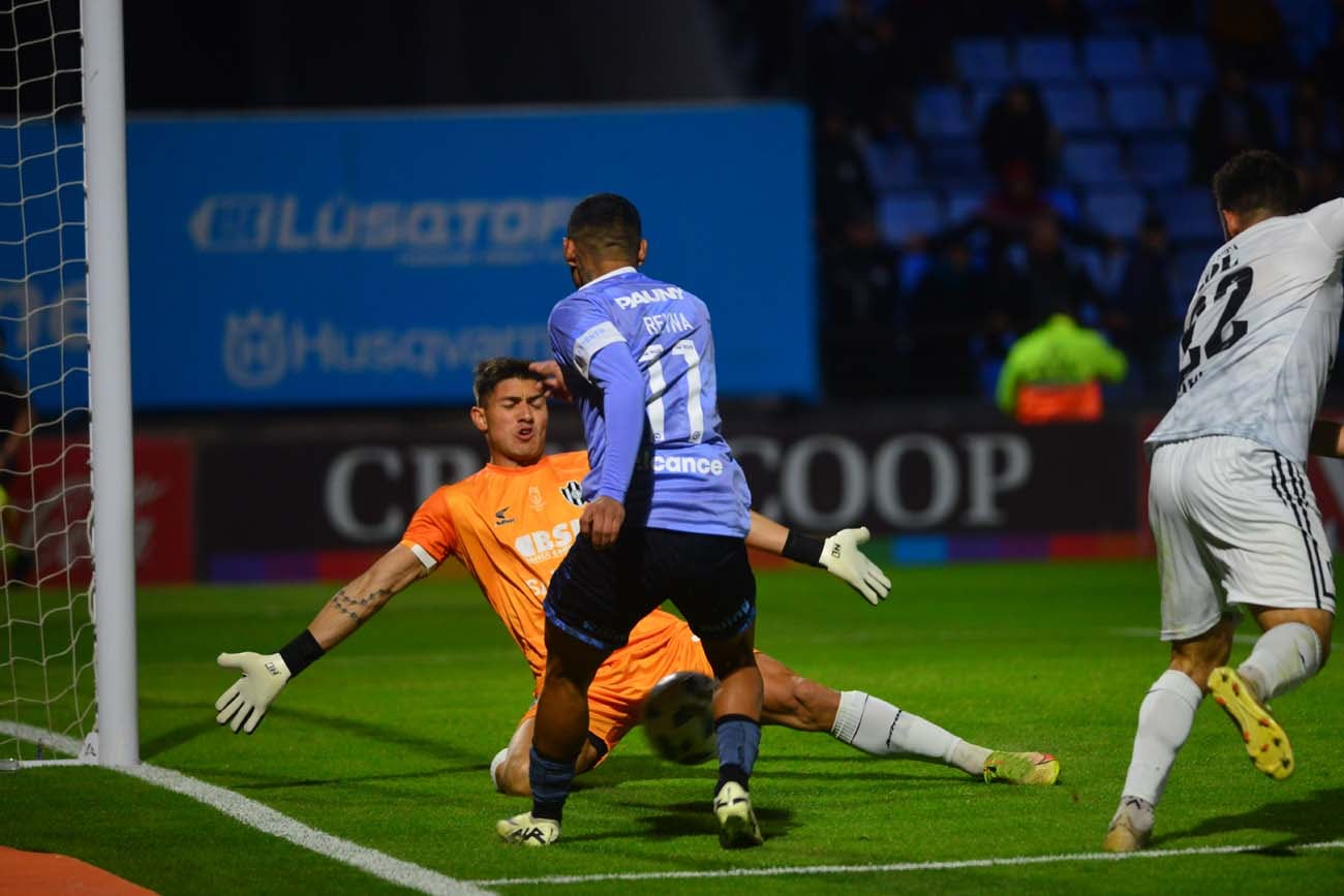 Belgrano ante Central Córdoba en el Gigante de Alberdi (Nicolás Bravo / La Voz)