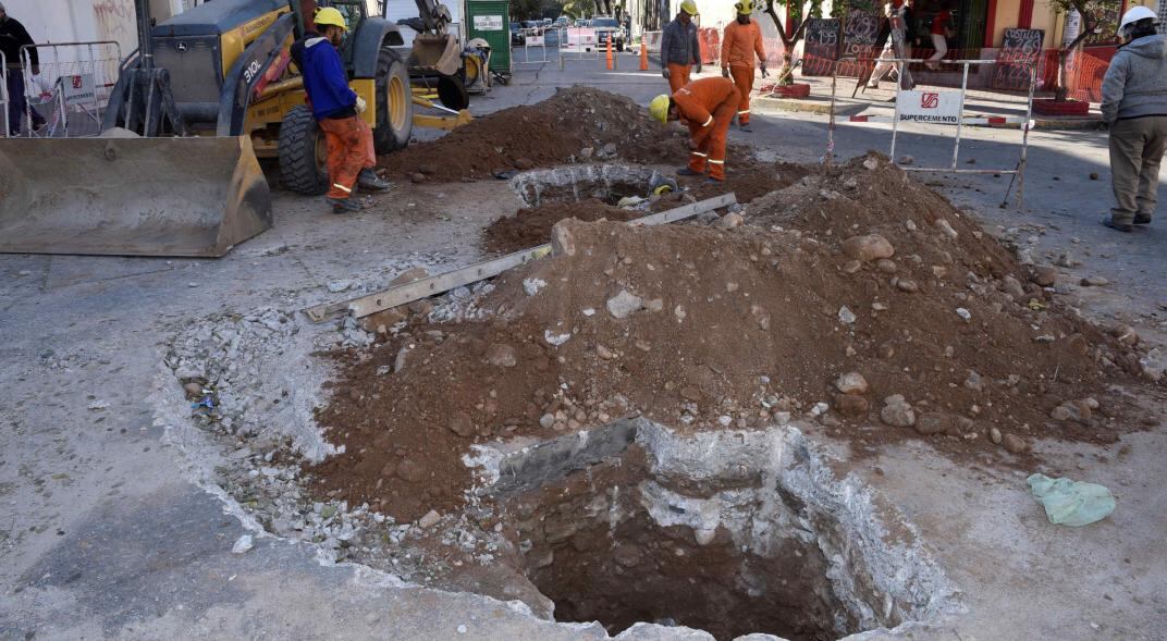 Obras en la avenida Castro Barros (Ramiro Pereyra)