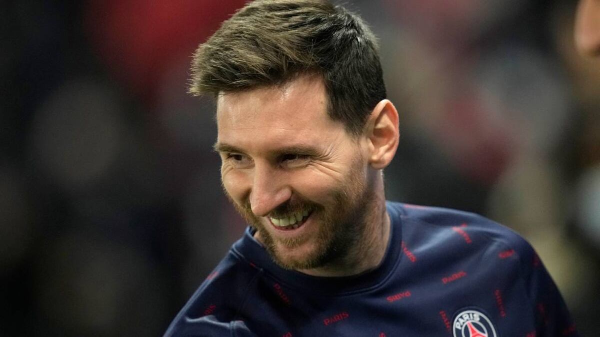 Lionel Messi activó el modo turista y se llevó una postal soñada del mar Rojo