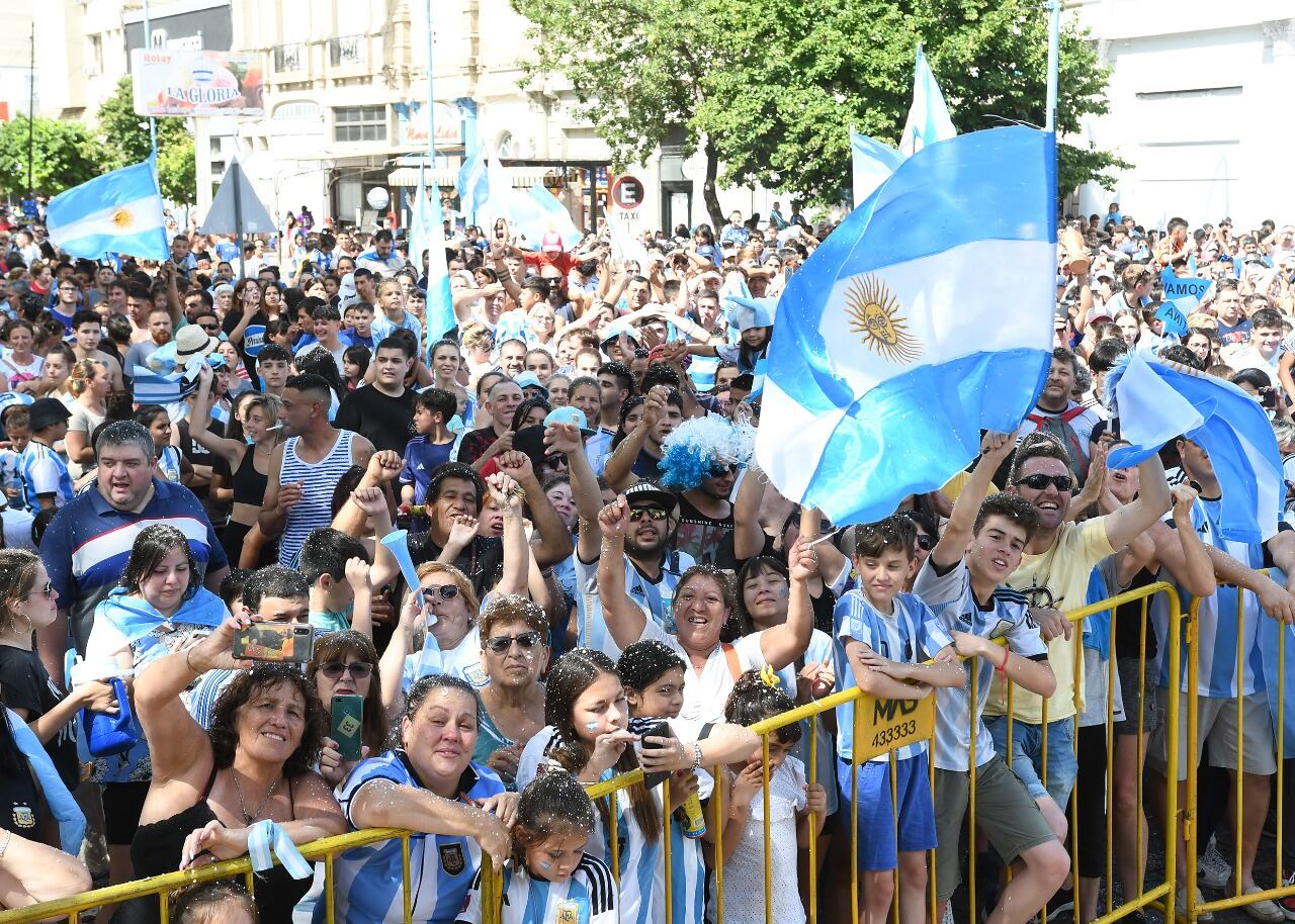 Rafaela gritó bien fuerte Argentina campeón!!!