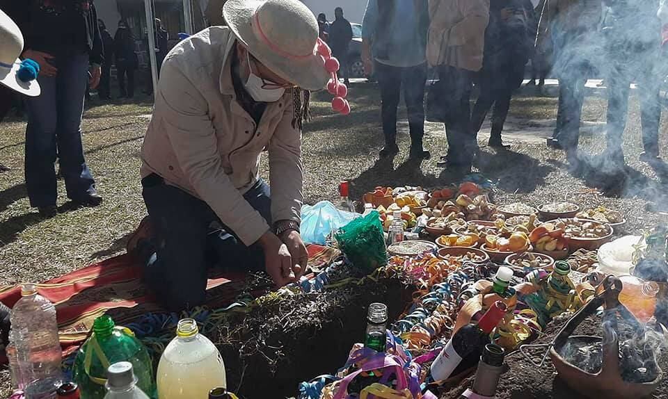 Los jujeños celebran el mes de la Pachamama, con rituales ancestrales y profunda fe, actos que conlleva toda una tradición ancestral dentro de la comunidad.