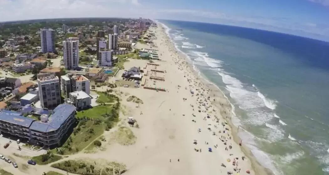 Sitio con playas entre bosques.