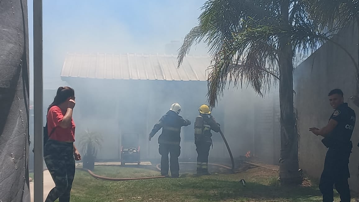 Incendio en vivienda prefabricada