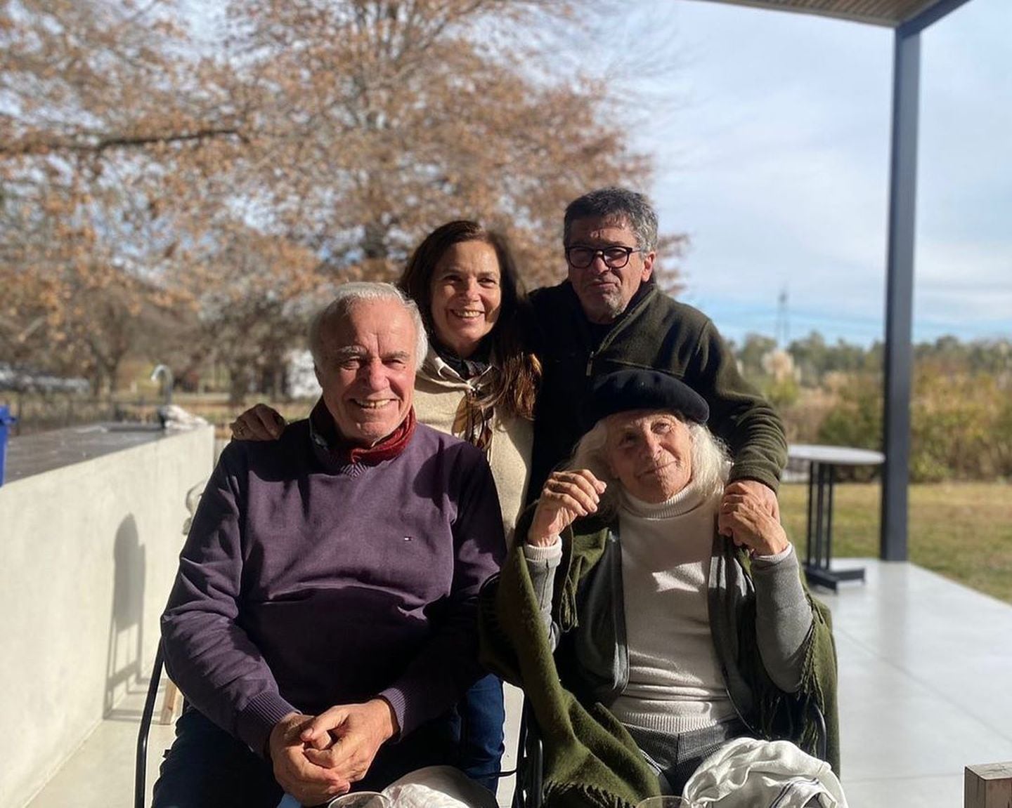 El posteo que hace algunas semanas compartió Sandra Mihanovich junto a César Mascetti y Mónica Cahen D'Anvers. Foto: Instagram/@sanmihanovich