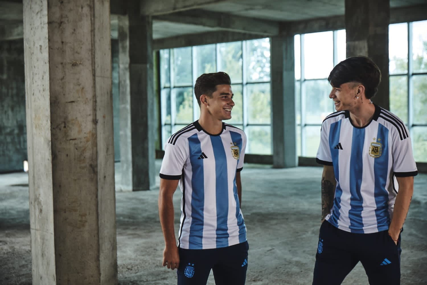 Así es la nueva camiseta de la Selección Argentina.