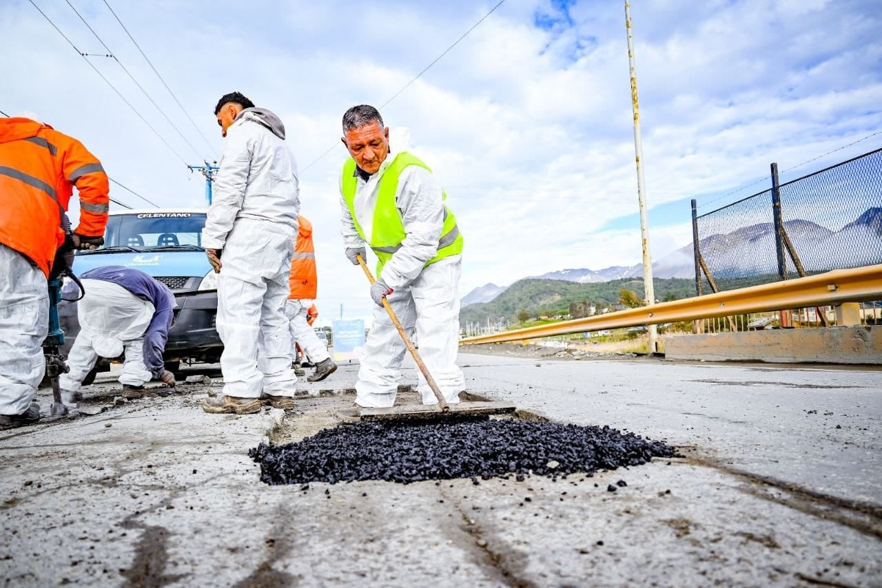 Ushuaia: realizarán trabajos de bacheo en el barrio Mirador de los Andes