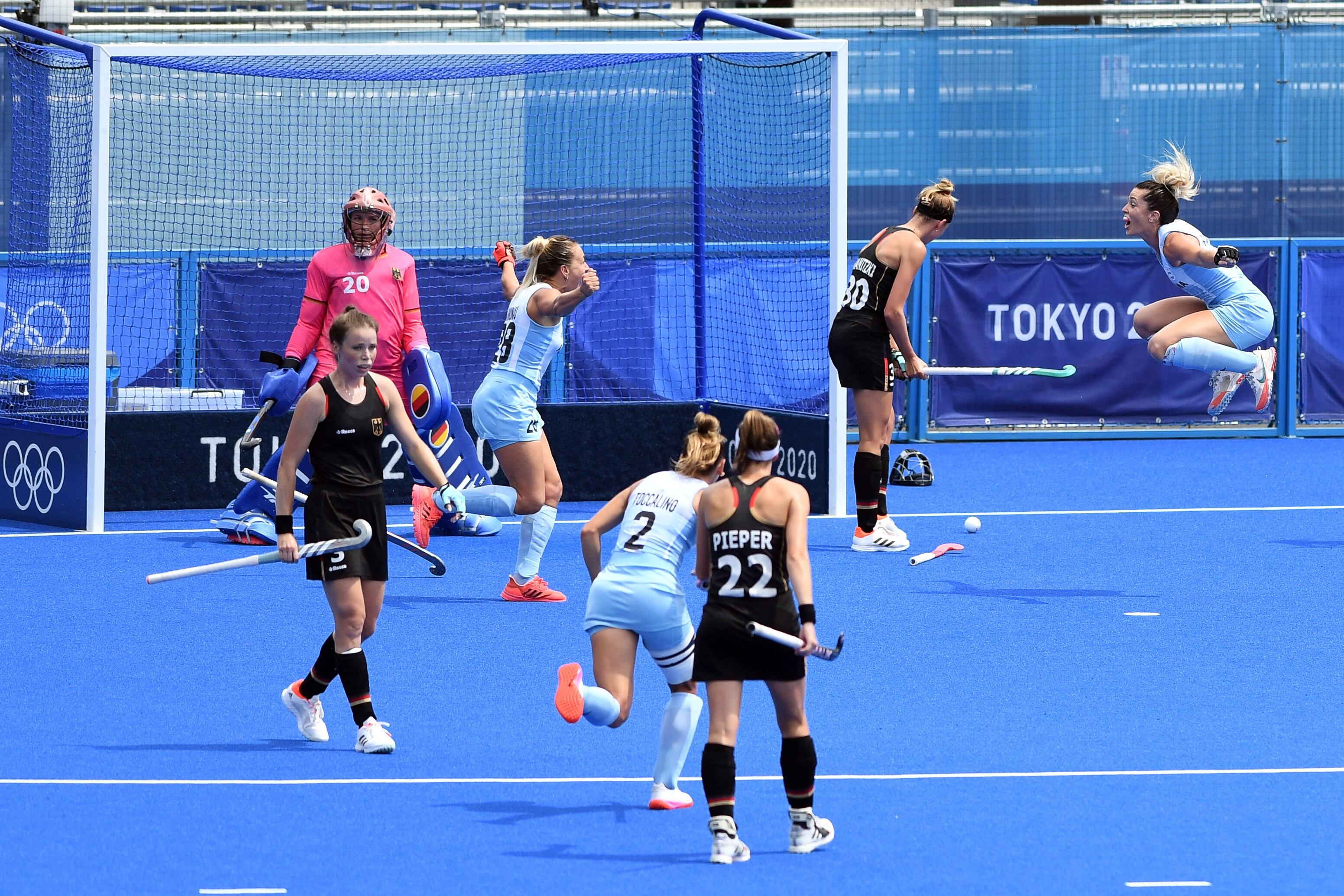 Las mejores fotos del partido entre Las Leonas y Alemania en los Juegos Olímpicos Tokio 2020.