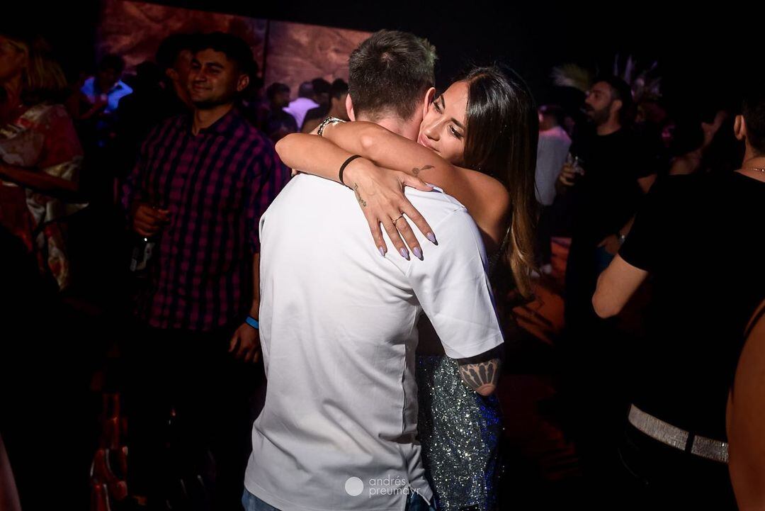 Antonela Roccuzzo compartió las mejores fotos del megafestejo que organizó Lionel Messi.