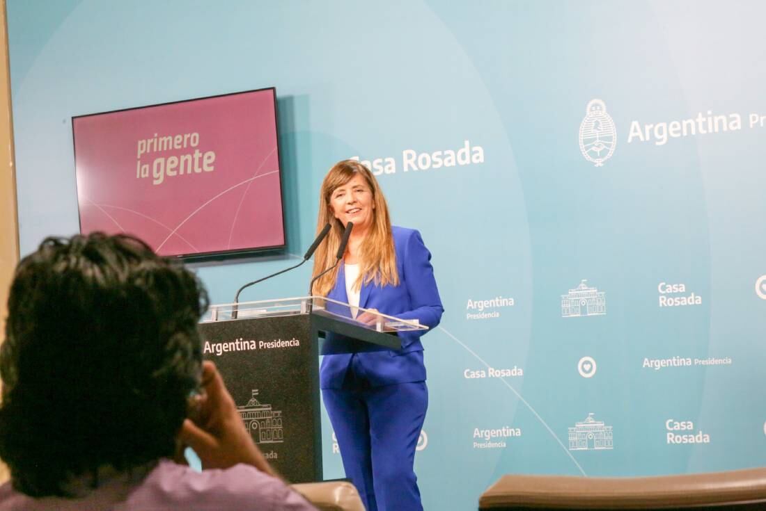 Gabriela Cerruti, portavoz de la Presidencia, en conferencia de prensa