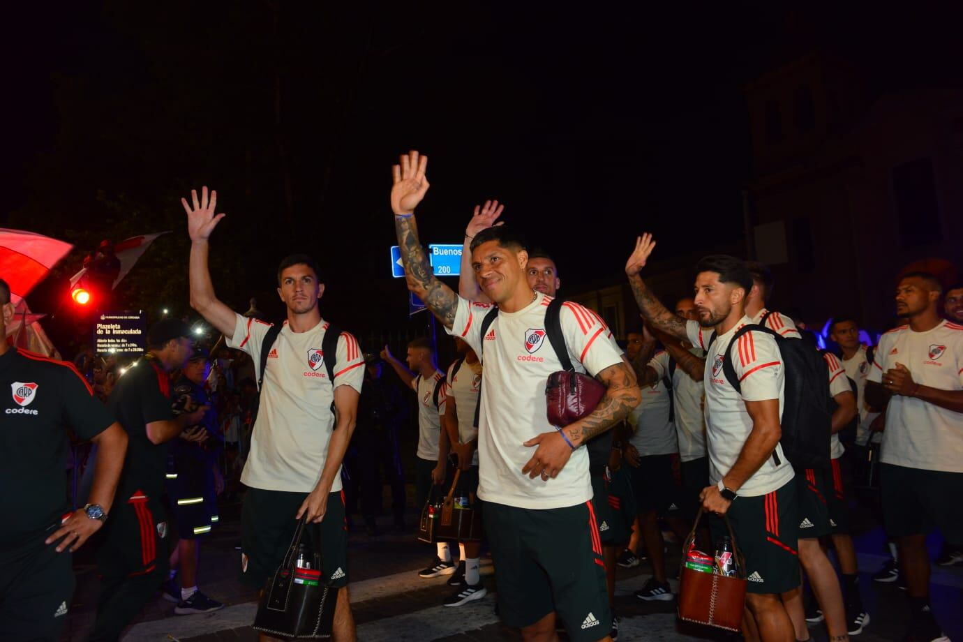 Hinchada de River en la previa del partido River - Belgrano