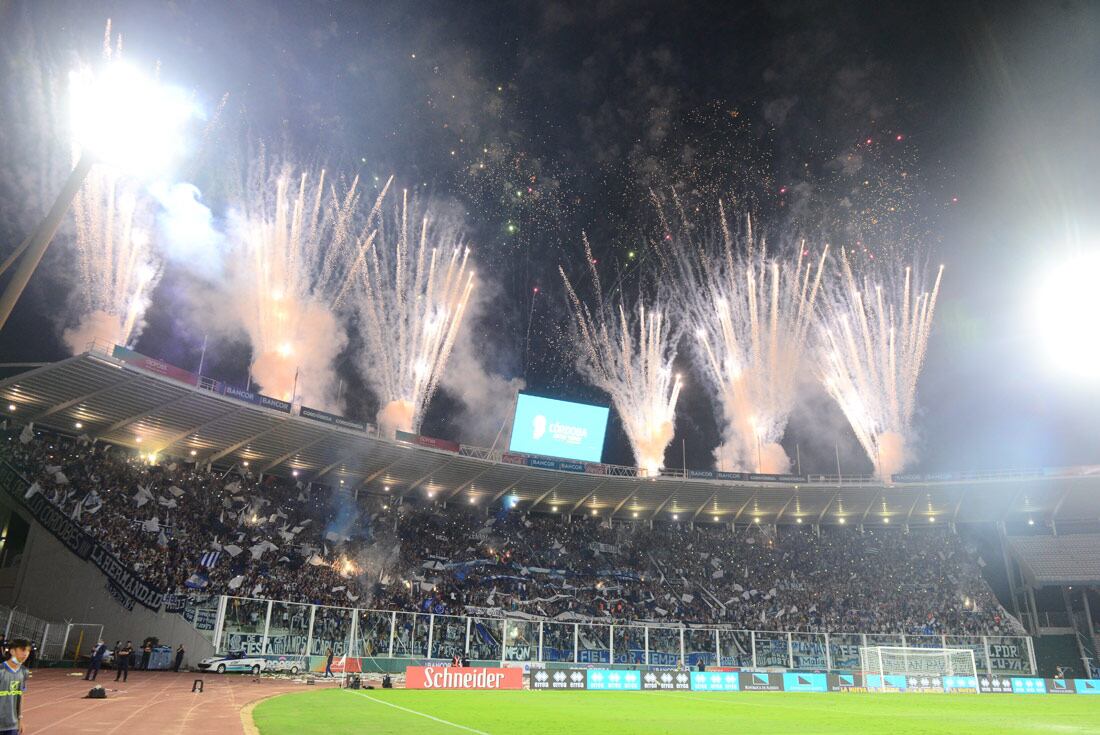 Un marco a pleno se espera para ver a Talleres contra la Universidad Católica de Chile, en el estadio Mario Alberto Kempes, por la Copa Libertadores. (José Gabriel Hernández / La Voz / Archivo)