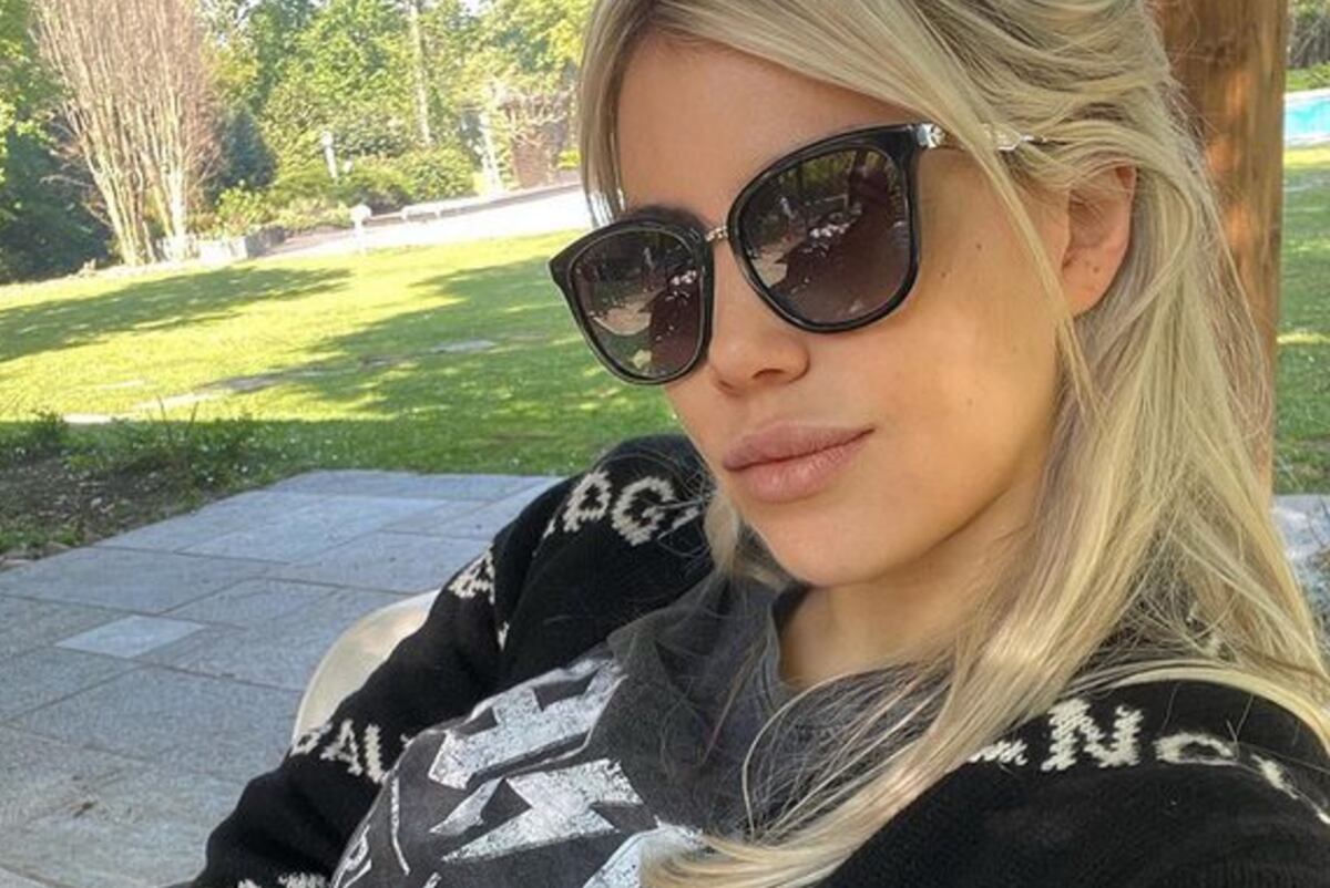 Wanda Nara posó con una bikini negra en Ibiza y cautivó a sus seguidores