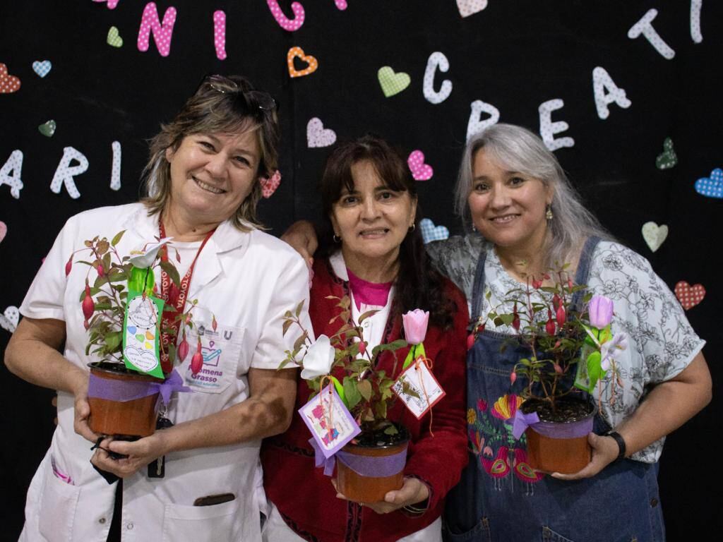 Homenaje a las maestras del programa "Filomena recupera".