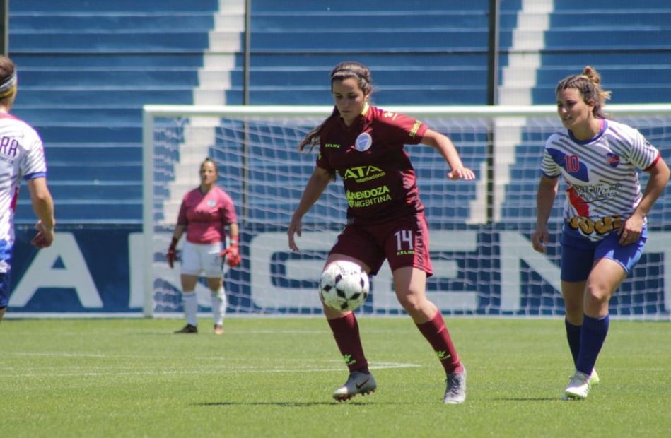 Godoy cruz A goleó a El tropezón y tiene un paso en la siguiente fase.