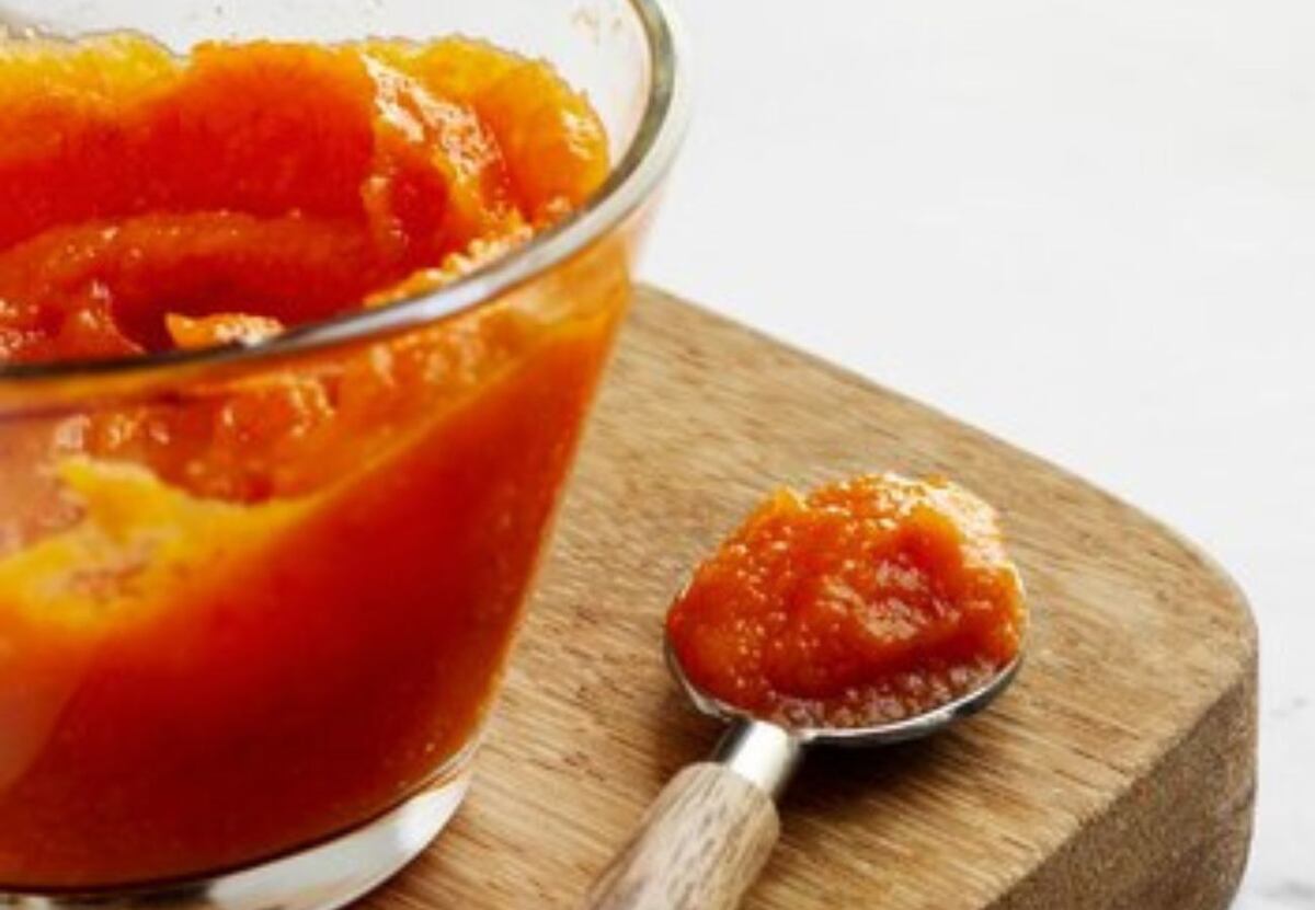 Mermelada de tomate: se hace con tres ingredientes y es ideal para aprovechar el bajo precio