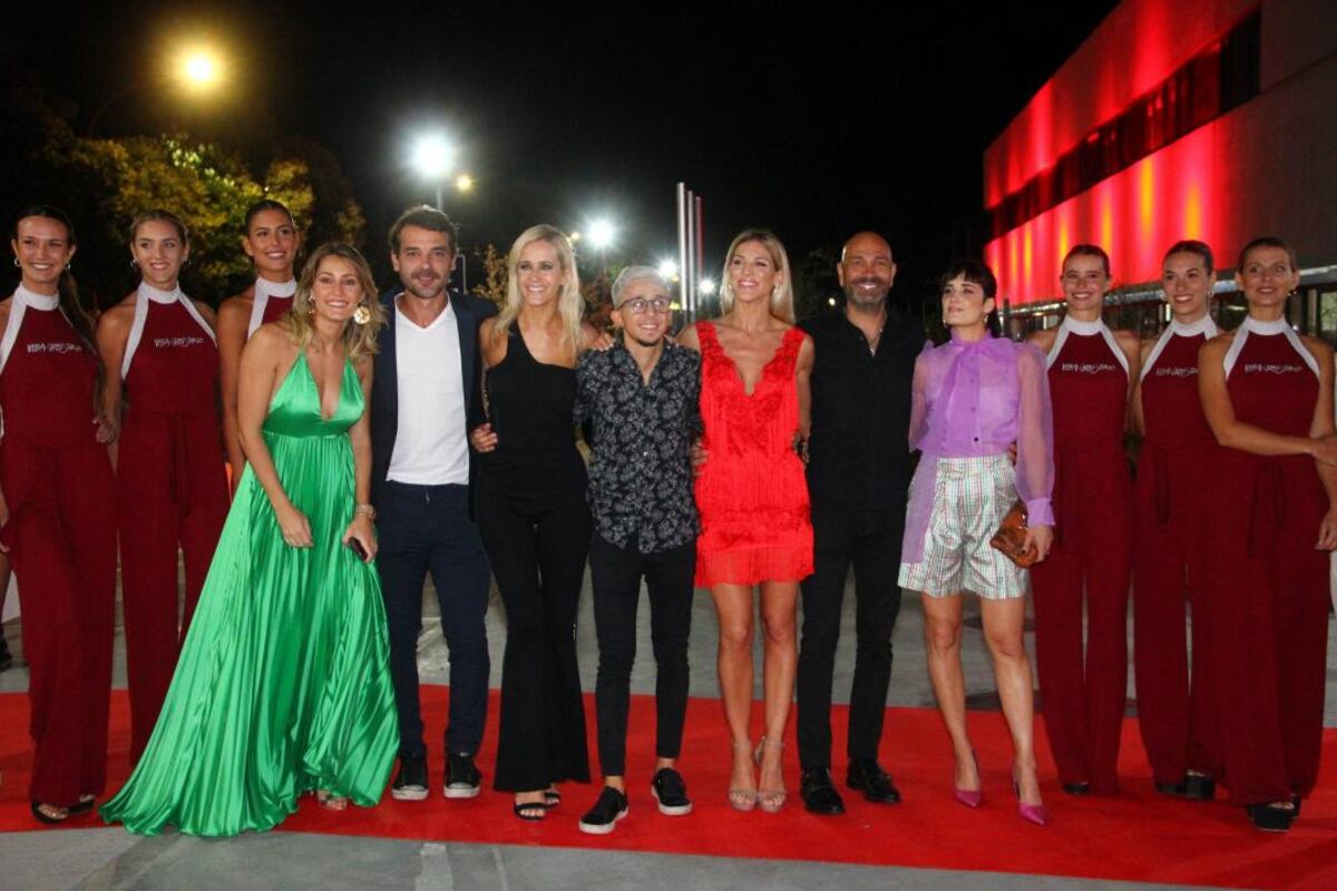 Todos los nominados para la gala de los Premios Carlos