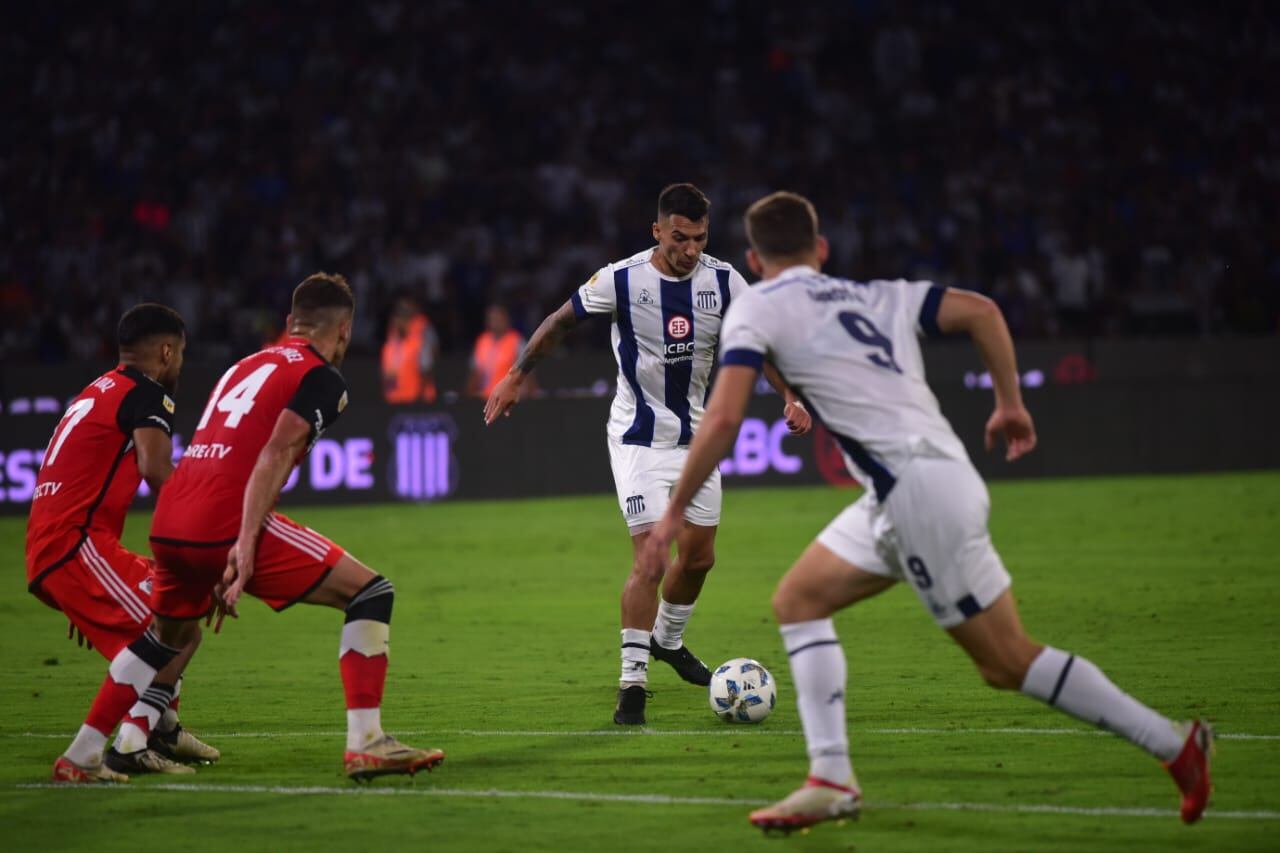 Talleres vs River en el Mario Alberto Kempes. (Nicolás Bravo / La Voz)