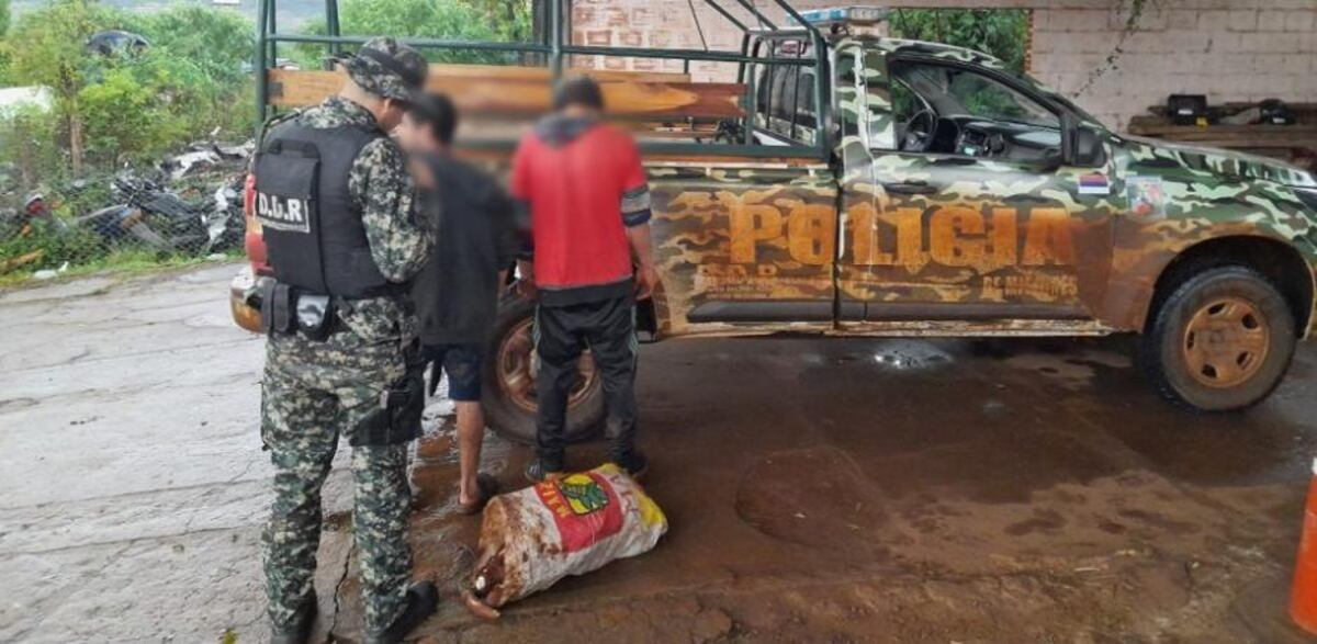 Robaron mandioca y fueron demorados en Montecarlo