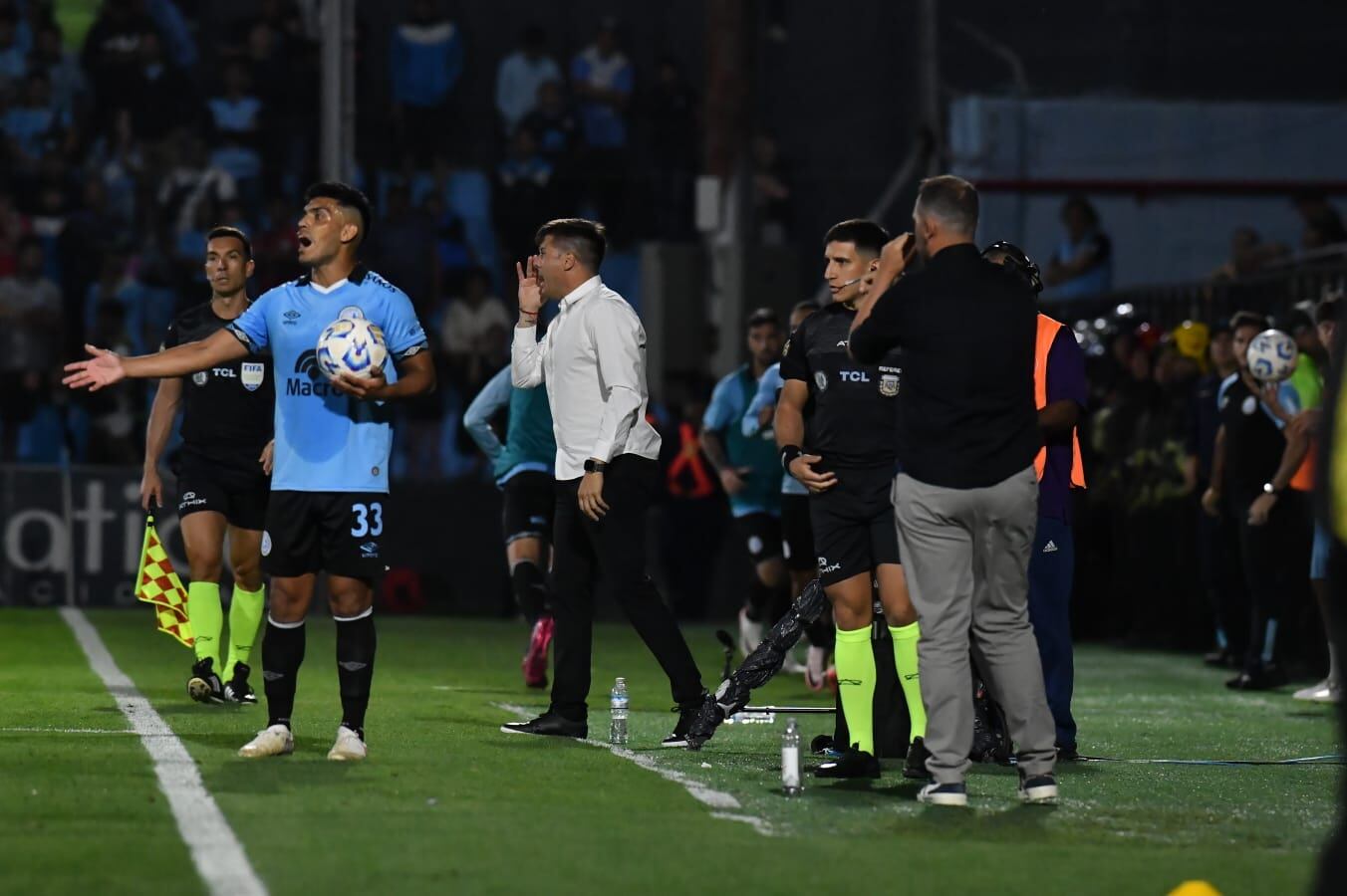 Belgrano y la derrota ante Defensa en Alberdi. (Facundo Luque / La Voz).