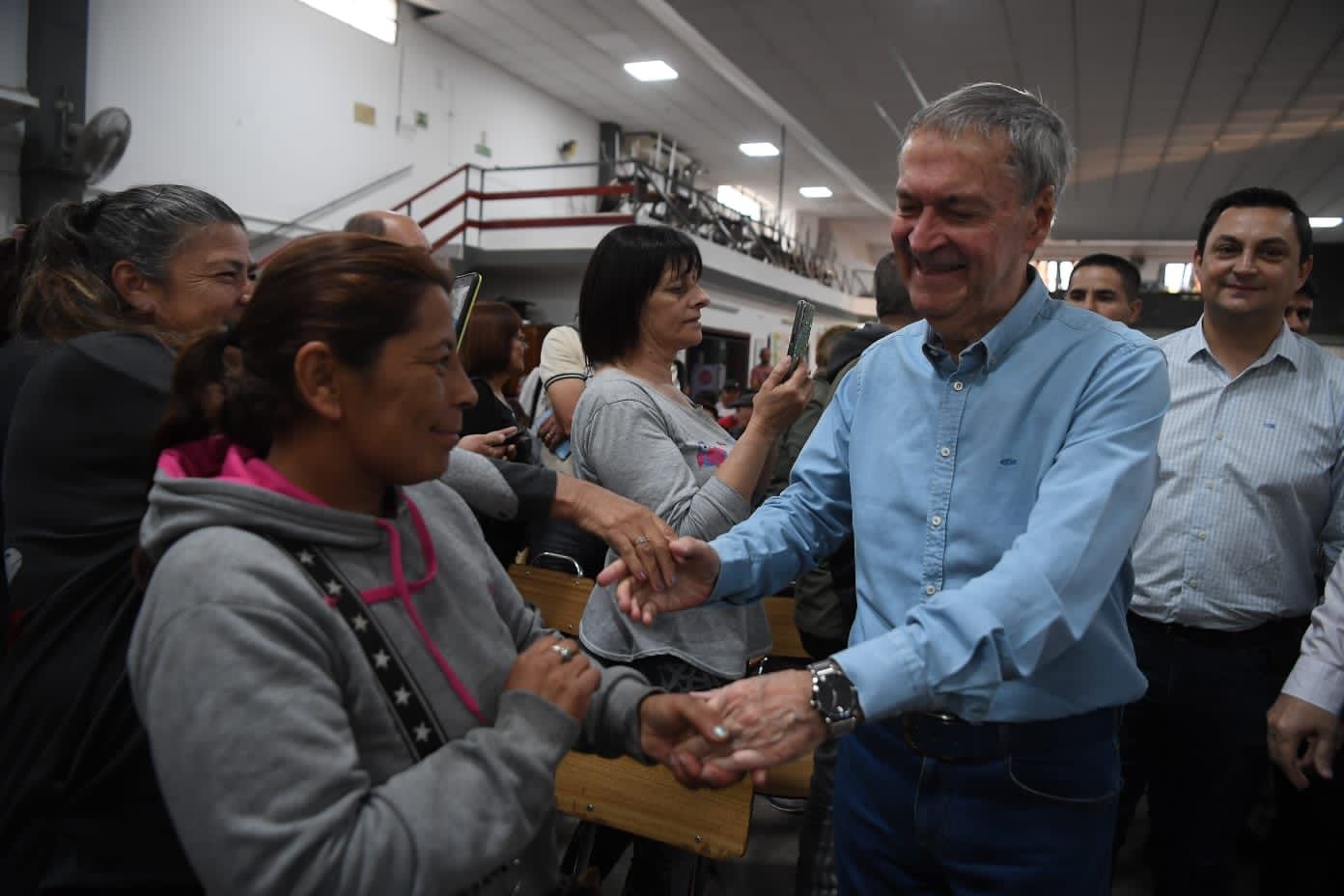 Gestión y campaña. El gobernador Juan Schiaretti encabezó un acto oficial en Villa María, pero también apoyó la candidatura a intendente de Eduardo Accastello.