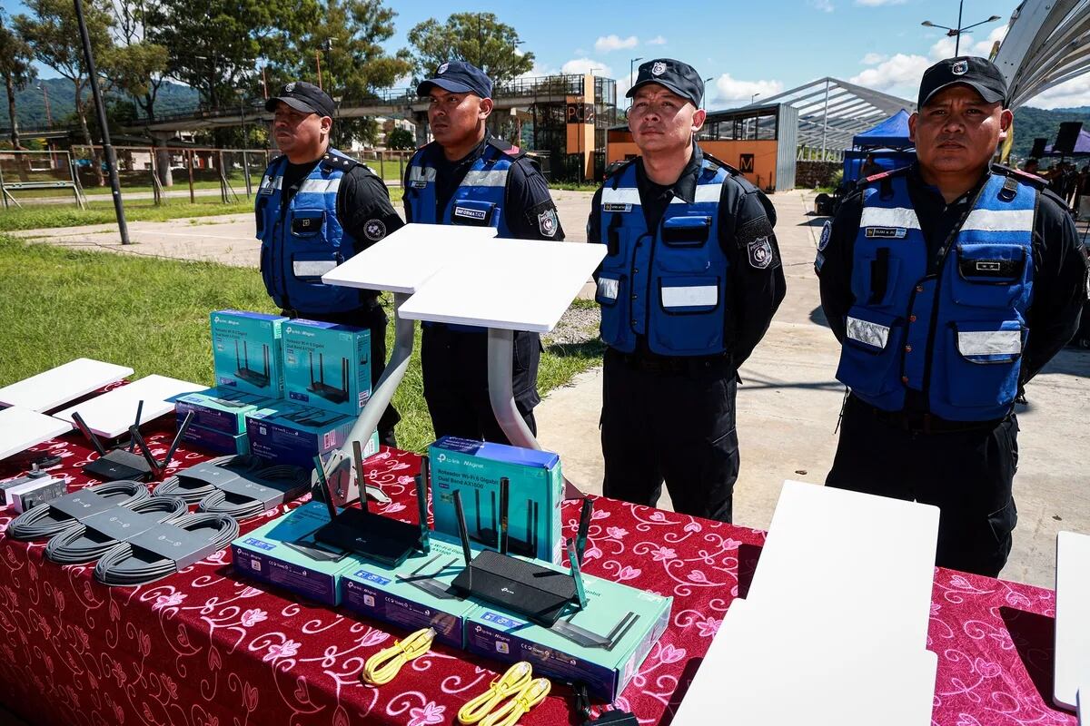 La Policía de Jujuy se conecta a la red de satélites de Elon Musk para mejorar su servicio