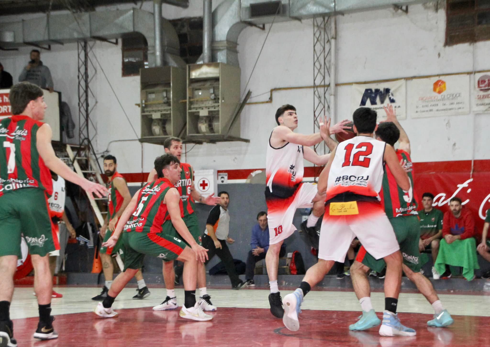 Argentino Junior finalista del Apertura de Básquet