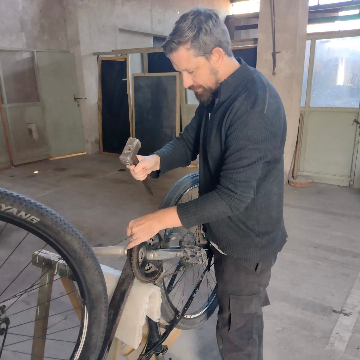 Acuñado de bicicletas, una herramienta más para velar por la seguridad ciudadana