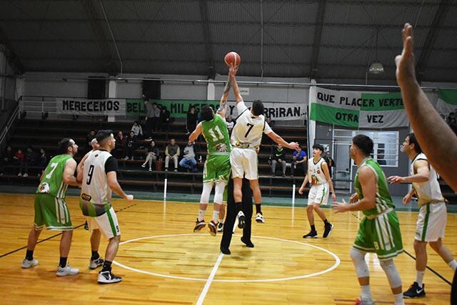 Básquet Deportivo y Cultural Arroyito