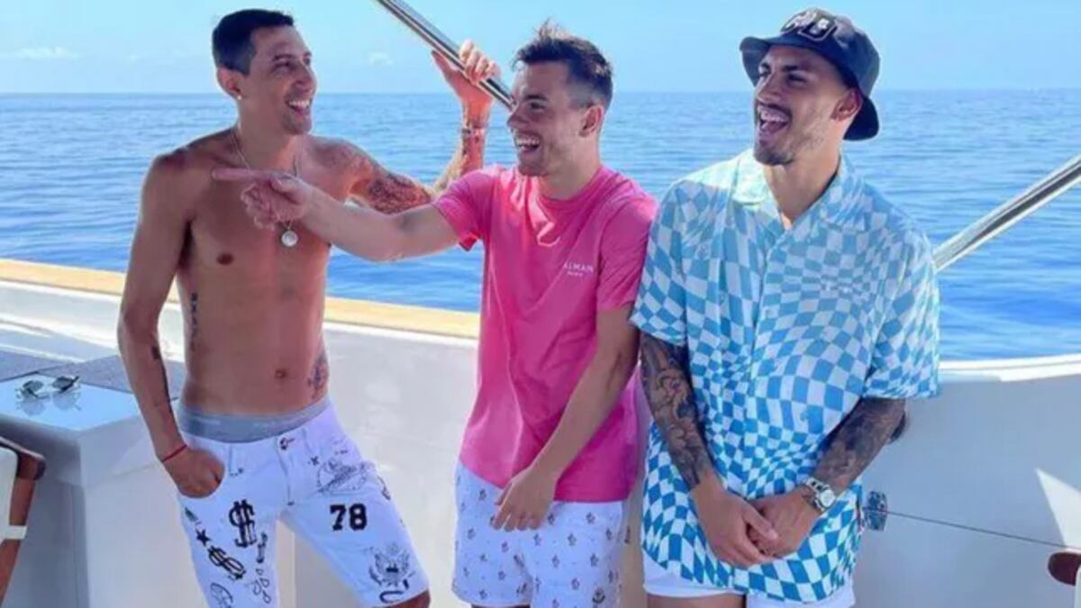 Las divertidas vacaciones de Ángel Di María, Giovani Lo Celso y Leandro Paredes con un elefante blanco