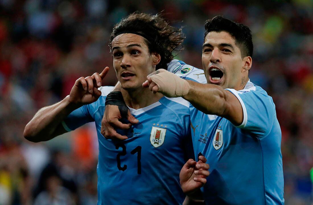 Cavani y Suárez, una dupla que supo brillar en los Mundiales.