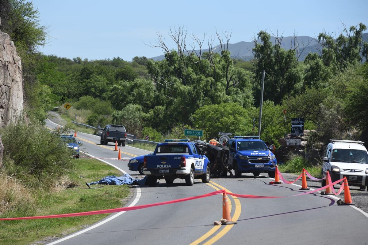 Vuelco en Punilla: dos personas fallecieron