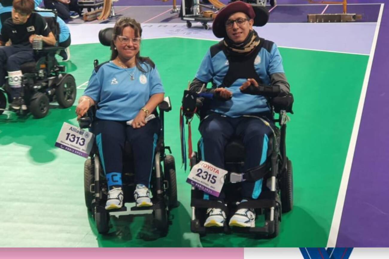 Stefania Ferrando y Rodrigo Romero (BC3) vencieron al equipo Tailandés y se quedaron con la medalla de bronce en pareja mixta de boccia. (@paradeportes)