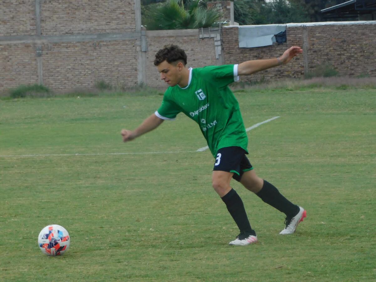 Facundo González de Arroyito juega para las Inferiores de Sportivo Belgrano de San Francisco