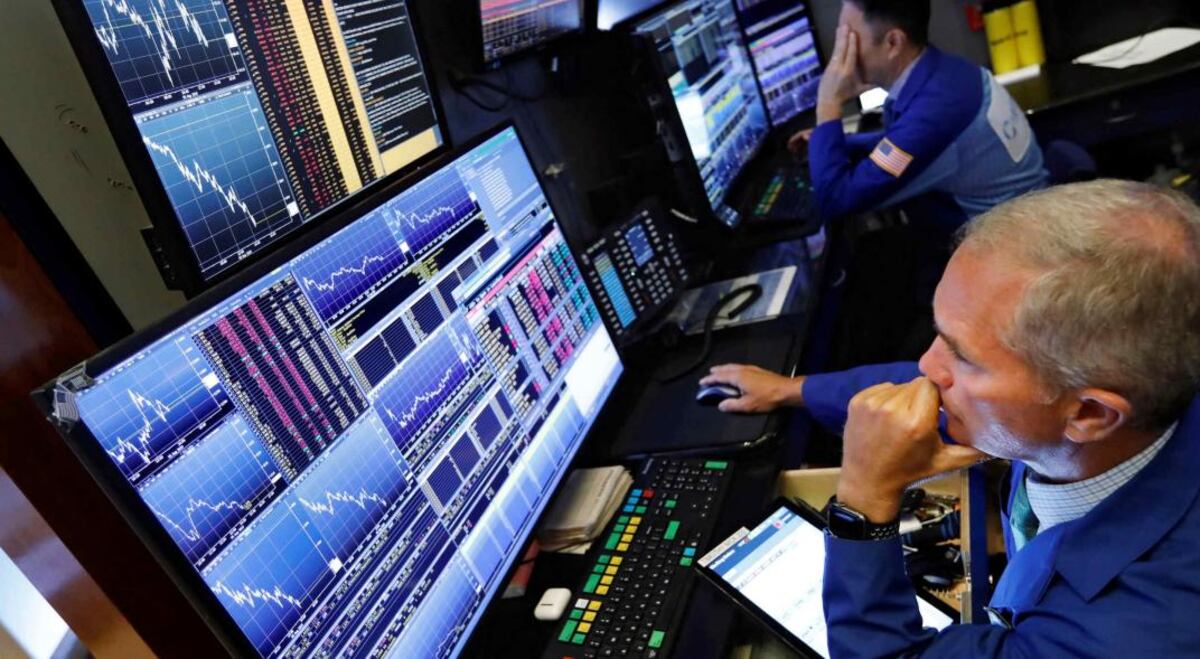 El riesgo país vuelve a subir y alcanza un nuevo récord: supera los 2600 puntos