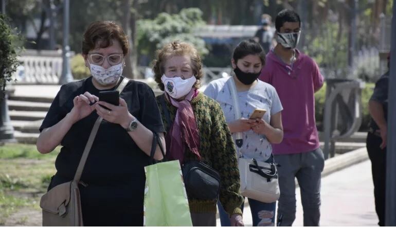 Los casos de COVID siguen en aumento en el mundo.