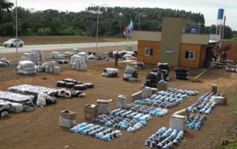 Gendarmería Nacional desarticuló encomiendas ilegales en San Vicente.