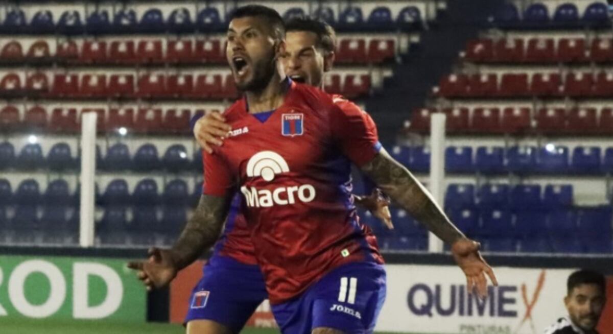 Primera Nacional: Tigre derrotó a Gimnasia de Mendoza 2-0 y sigue como escolta
