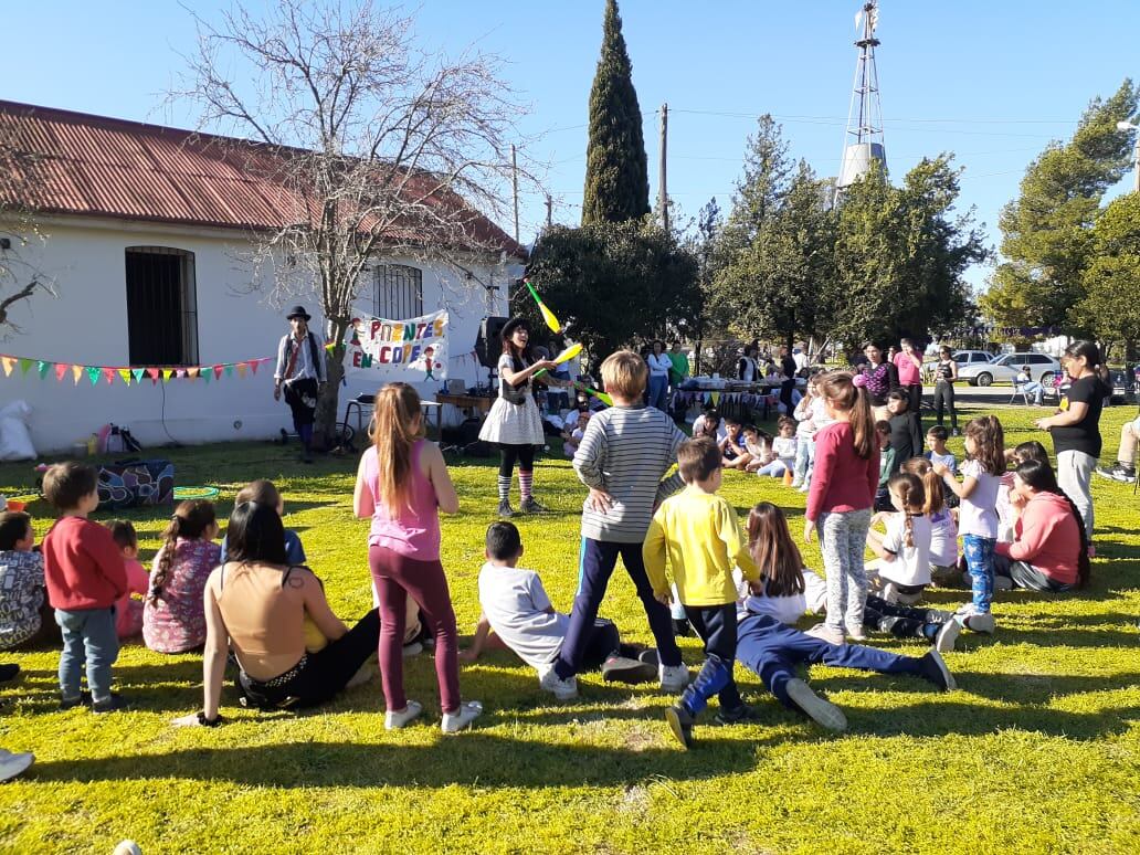 Festejos por el Día de la Niñez en Copetonas