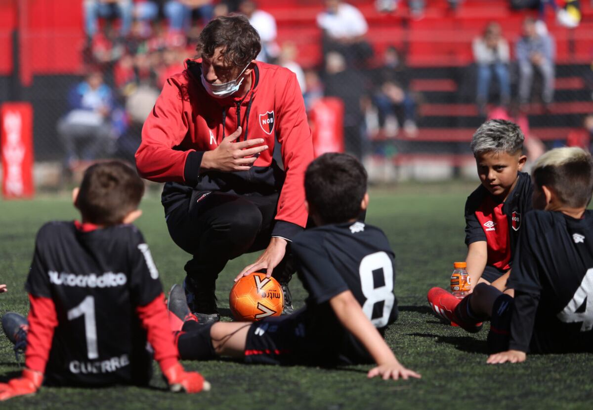 El desgarrador testimonio de un nene sancionado por Newell’s por sacarse una foto con Malcorra: “¿Qué hice de malo, papá?”