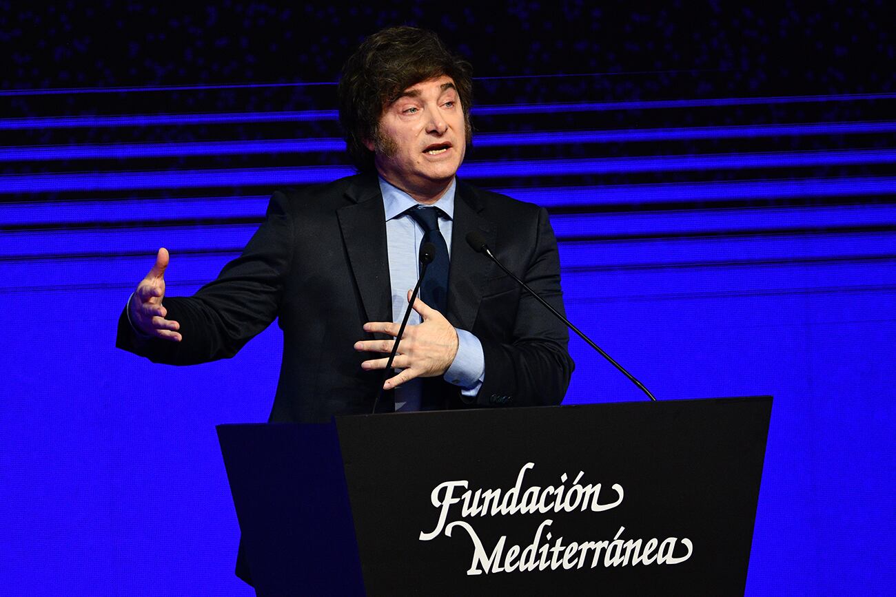 El presidente Javier Milei en el acto de la Fundación Mediterránea. (Pedro Castillo / La Voz)