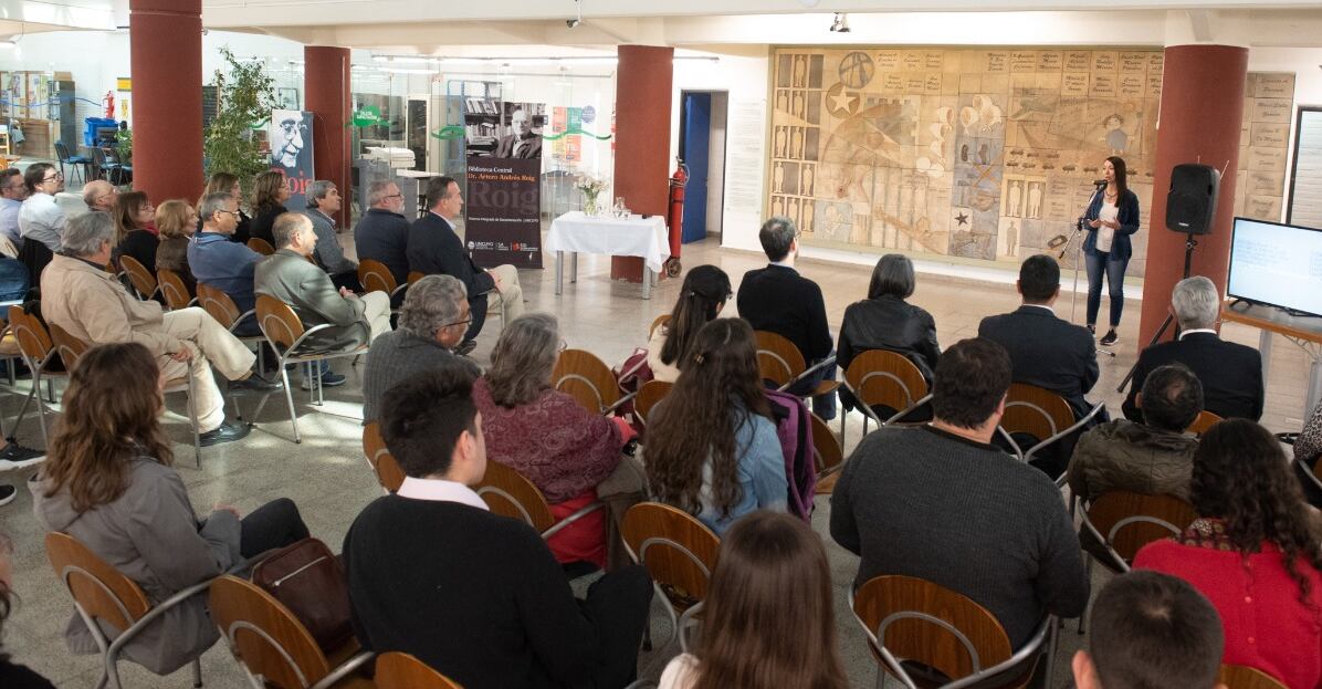 UNCuyo recuperó documentación histórica institucional de la última Dictadura Militar.