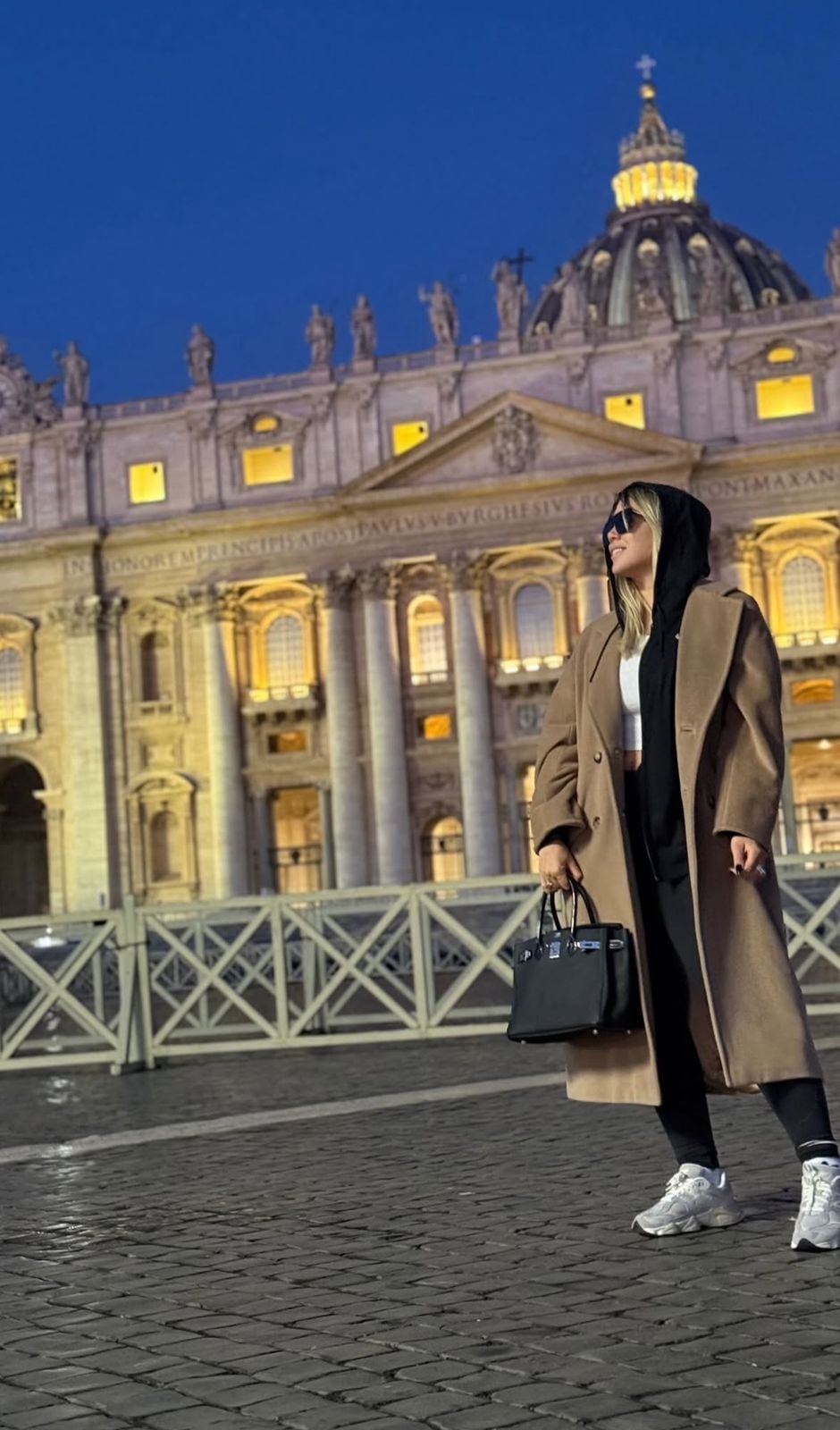 Wanda Nara y L-Gante en el Vaticano.