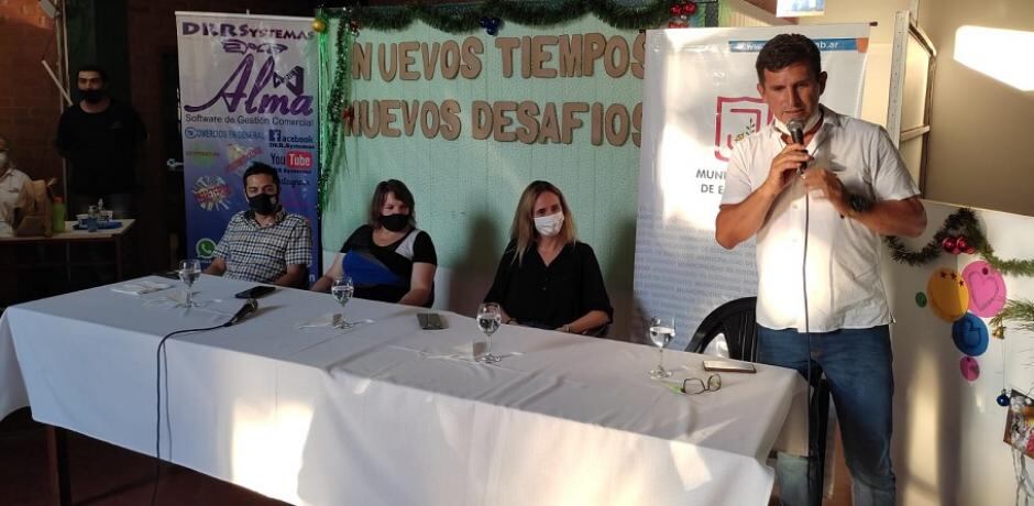 La Oficina de Empleo hizo entrega de certificados por el cierre de actividades.