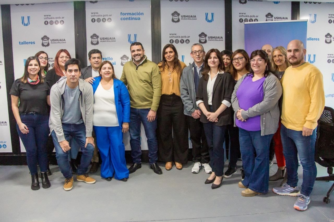 Inauguraron la nueva aula de capacitación de la Municipalidad de Ushuaia